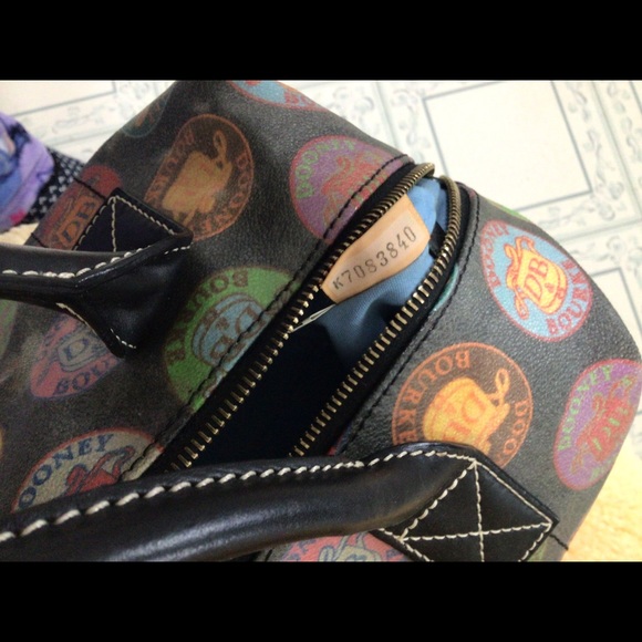 Dooney and Bourke Bag - Picture 5 of 11